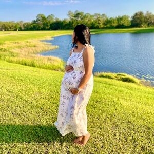 Motherhood maxi dress / size M